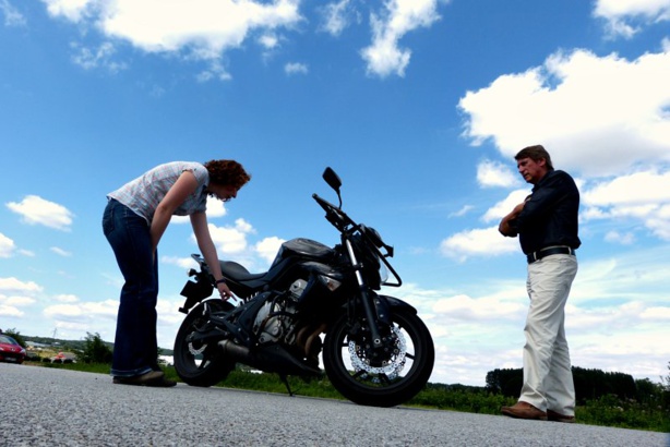 Les difficultés du permis moto : le stress avant tout, la relation avec la moto-école ensuite !