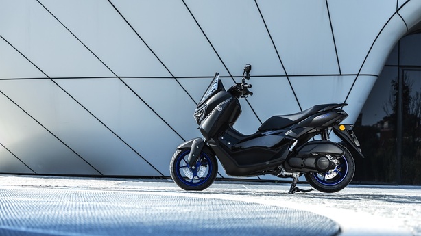 NMAX 125 : Le scooter urbain et compact du permis B